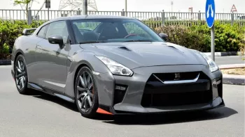Nissan GTR 2016 88000 k. M kit 17 Gcc