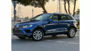 VOLKSWAGEN TOUAREG 2016 GCC PERFECT CONDITION