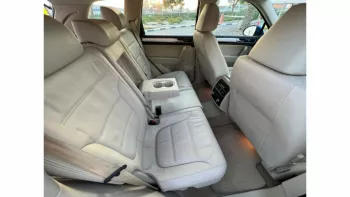 VOLKSWAGEN TOUAREG 2016 GCC PERFECT CONDITION