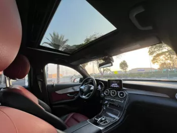 Mercedes-Bens GLC250 AMG 2017 Gcc Specs Full Option
