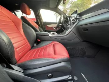 Mercedes-Bens GLC250 AMG 2017 Gcc Specs Full Option
