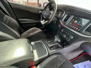 DODGE CHARGER SRT v8 model 2016