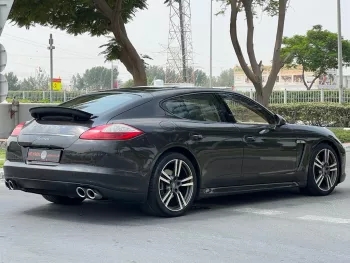 Porsche panamera Std 970 2012