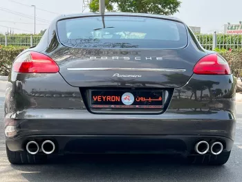 Porsche panamera Std 970 2012