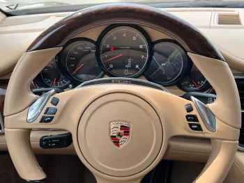 Porsche panamera Std 970 2012