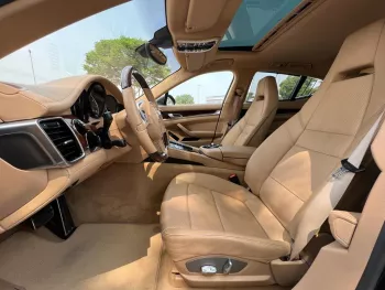 Porsche panamera Std 970 2012
