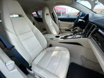 PORSCHE PANAMERA 4S 2012