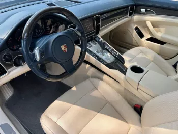 PORSCHE PANAMERA 4S 2012