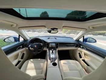 PORSCHE PANAMERA 4S 2012