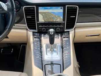 PORSCHE PANAMERA 4S 2012