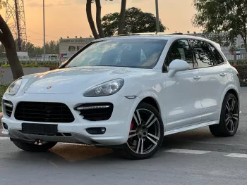 Porsche Cayenne GTS 2014 V8