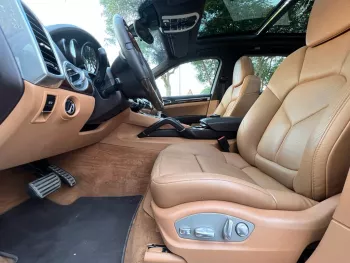 Porsche Cayenne GTS 2014 V8