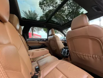 Porsche Cayenne GTS 2014 V8