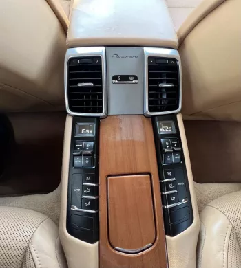 Porsche panmera gts v8 2013
