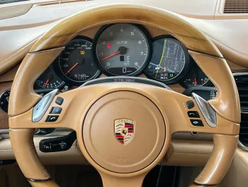 Porsche panmera gts v8 2013
