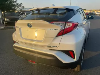 2022 TOYOTA IZOA BASIC (EV)