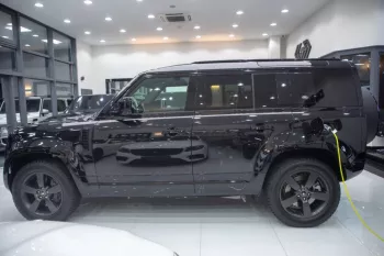 Land Rover Defender 110 X Dynamic HSE 2023