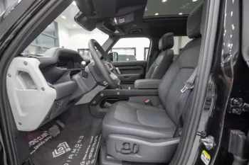 Land Rover Defender 110 X Dynamic HSE 2023