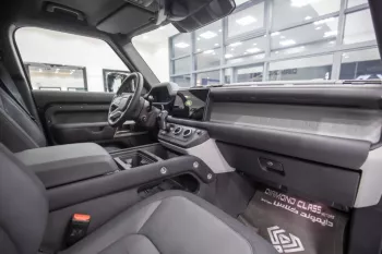 Land Rover Defender 110 X Dynamic HSE 2023