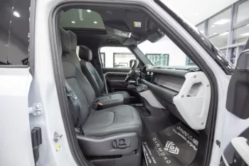 Land Rover Defender 110 HSE P400e 2022