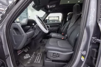Land Rover Defender 110 X Dynamic SE P400e 6Seater 2023