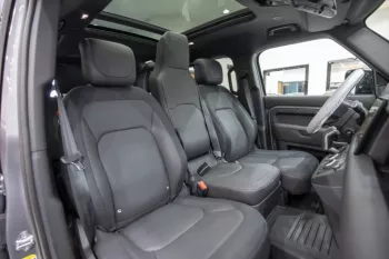 Land Rover Defender 110 X Dynamic SE P400e 6Seater 2023