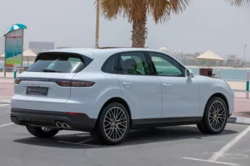 Porsche Cayenne S 2019 GCC