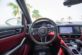 Porsche Cayenne S 2019 GCC