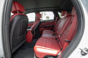 Porsche Cayenne S 2019 GCC