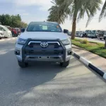 TOYOTA HILUX - Thumbnail 1
