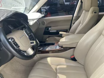 Rang Rover-SE- Vogue super charge- GCC
