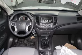 Mitsubishi L200 2022