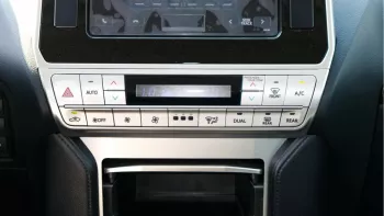 Toyota Land Cruiser Prado TX 2021