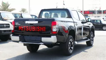 MITSUBISHI L200 SPORTERO 2022 Petrol