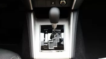 MITSUBISHI L200 SPORTERO 2022 Petrol