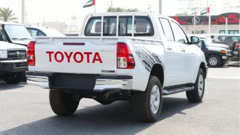 Toyota Hilux 2021 Petrol 2.7