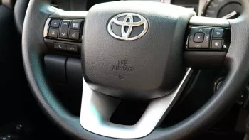 Toyota Hilux 2021 Petrol 2.7