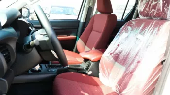 Toyota Hilux 2021 Petrol 2.7