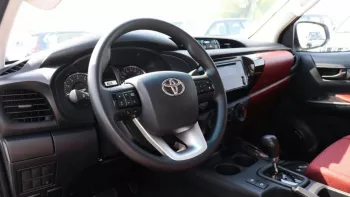 Toyota Hilux 2021 Petrol 2.7