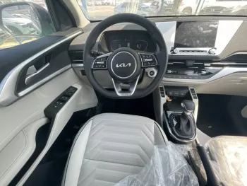 2023 KIA CARENS 1.5L DIESEL AUTOMATIC SUV NEW