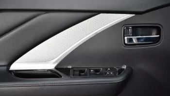 MITSUBISHI XPANDER CROSS 2023