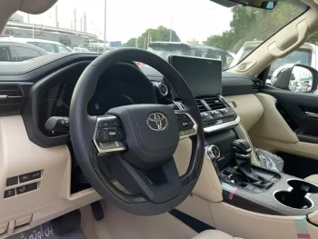 Toyota Landcruiser VXR 2022 4.0L 4WD