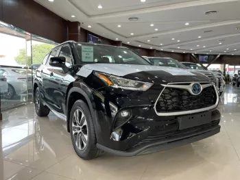 2022 Toyota Highlander GLE Hybrid 2.5L AWD