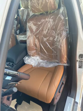 Lexus LX 570 platinum 2021 model