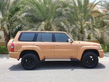 Nissan Super Safari 2006