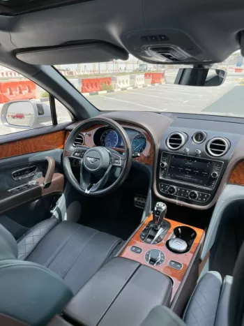 Bentley Bentayga V12 2017 GCC