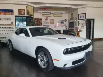 Dodge challenger 6Cyl 2021 RWD