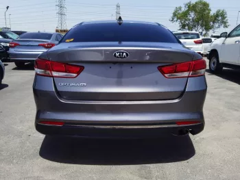 Kia Optima 2.0 - 2017 - Grey