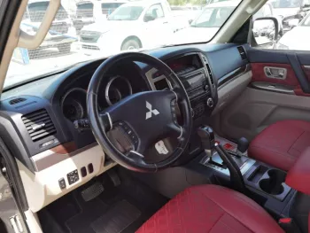 MITSUBISHI PAJERO 2019 V6 3.5L