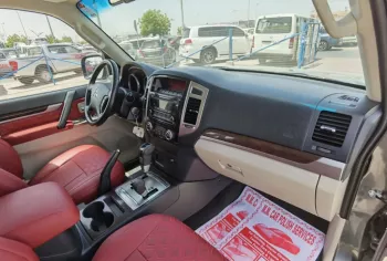 MITSUBISHI PAJERO 2019 V6 3.5L